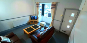 Grimsby-Cleethorpes Sleeps 7